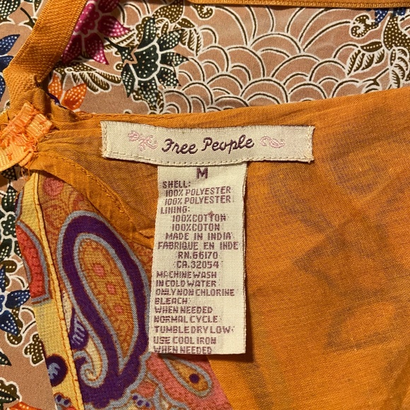 Vintage Free People backless handkerchief shirt, size medium - Picture 4 of 7